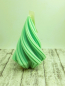 Preview: Kerze Tannenbaum grün medium